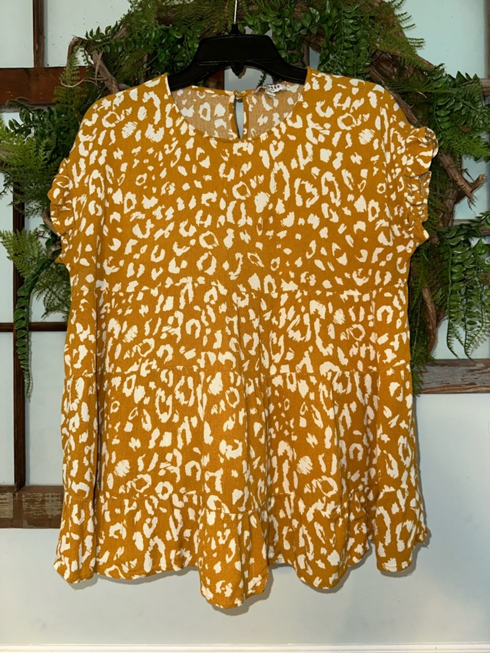 Cute, flowy top